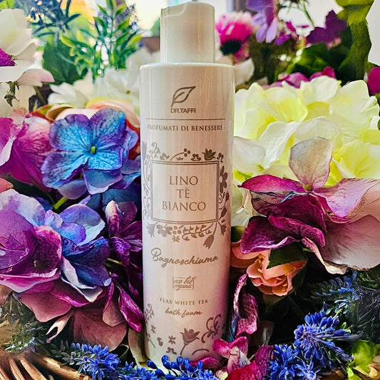 Bagno cremoso e delicato sulla pelle che ti donerá freschezza, idratazione ed uno straordinario benessere grazie all'unione delle note delicate del lino con l'essenza frizzante del té&nbsp;bianco.