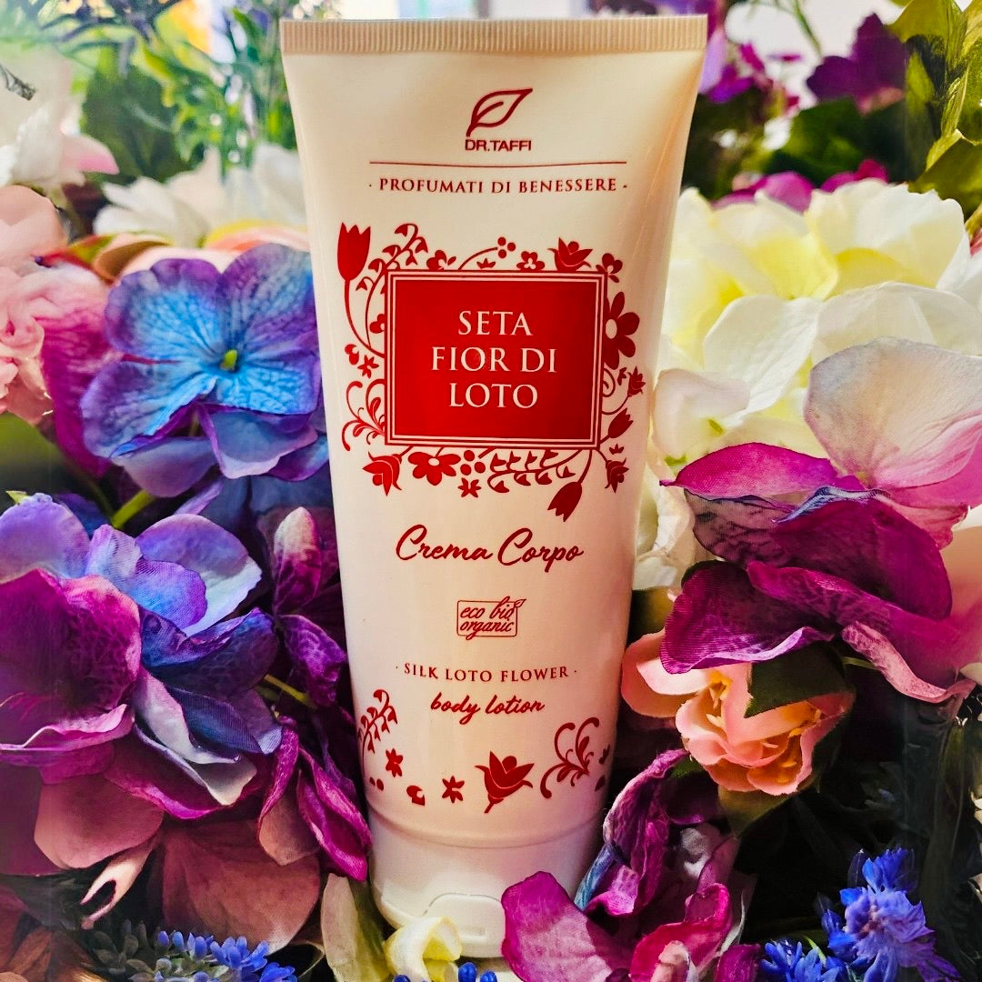 Una crema corpo bio e vegan ricca di preziosi elementi per un effetto nutriente, avvolgerá la tua pelle come un delicato foulard di morbida seta